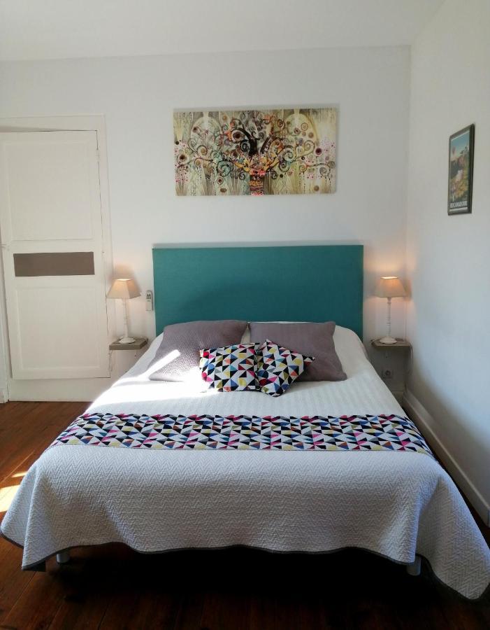 Le Kouloury Hotel Meyronne Bagian luar foto
