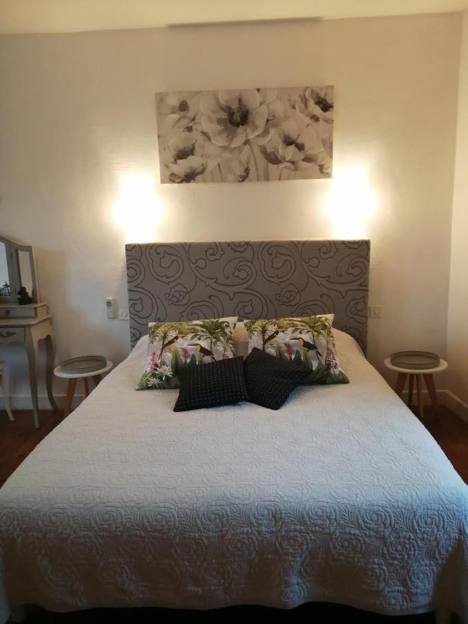Le Kouloury Hotel Meyronne Bagian luar foto
