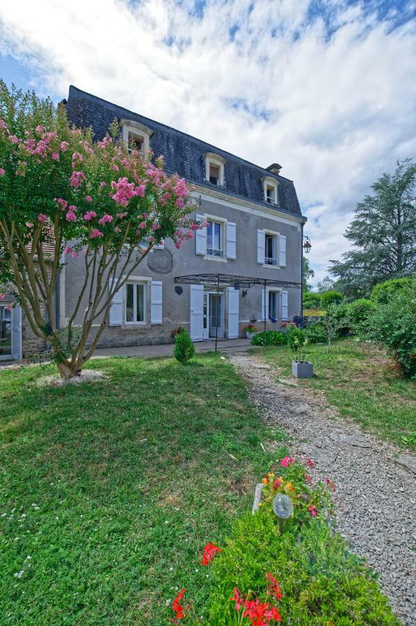 Le Kouloury Hotel Meyronne Bagian luar foto